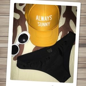 Pakaloha Cheeky Bikini Bottom🖤🖤🖤